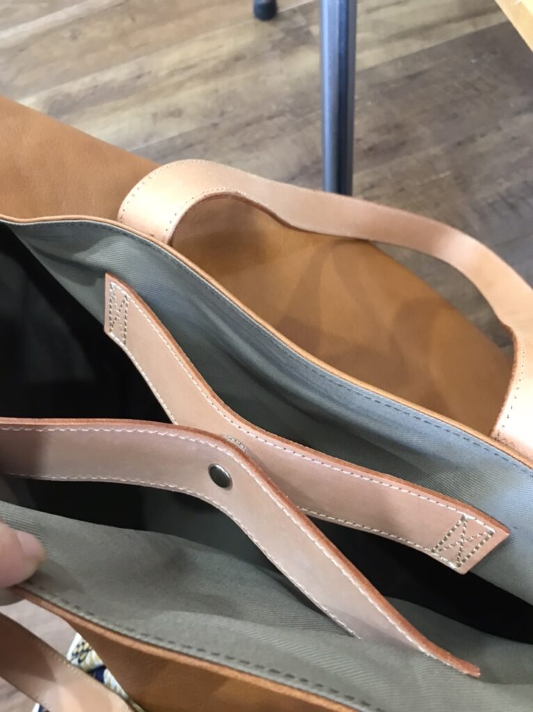 バッグの閉じ方貼り付けタイプ2
